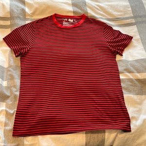 Black and red THE RAIL T-shirt